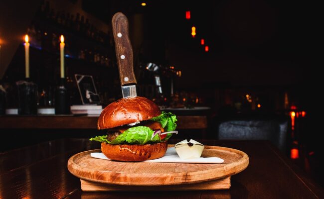 Starbucks Is Investing $ 100 Million In New Retail Food Startup